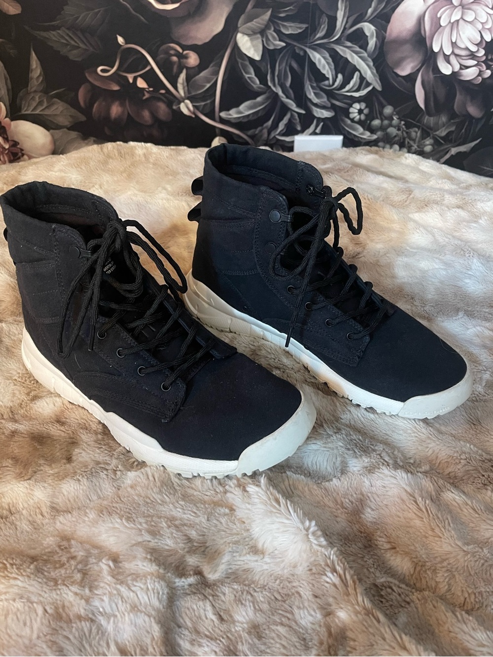 The Nike SFB 6 Inch Field Boot Canvas NSW Black 9.5